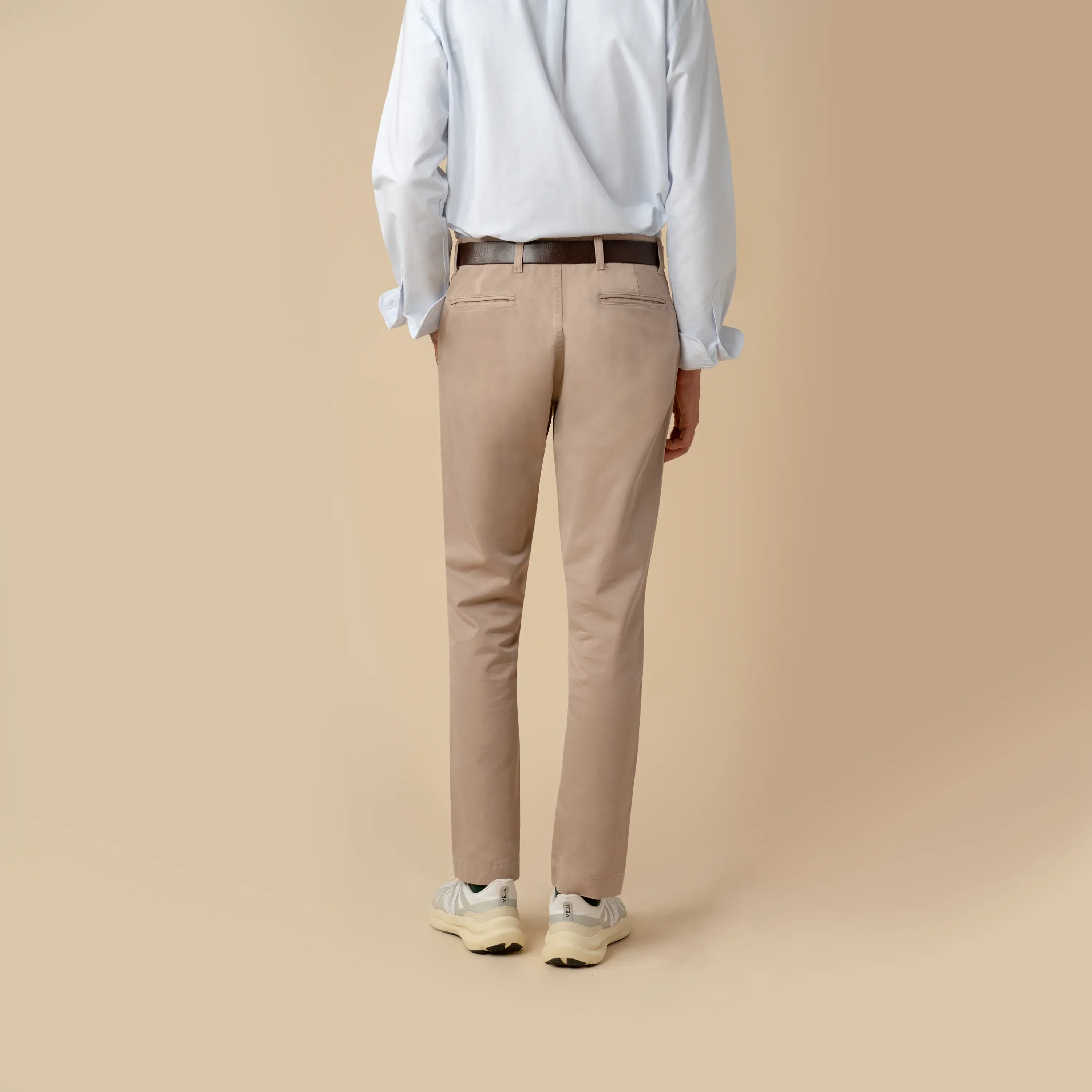 CHINOS - Image 3